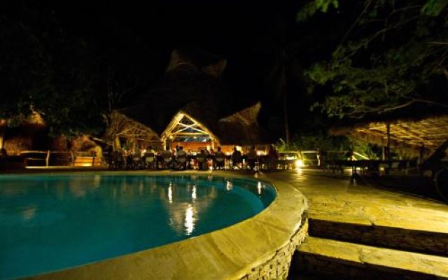 Fundu Lagoon Lodge