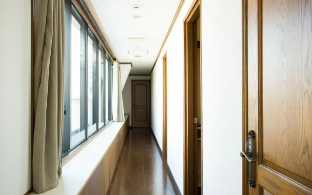 Toyoko Inn Osaka Sakuranomiya Eki Nishi Guchi