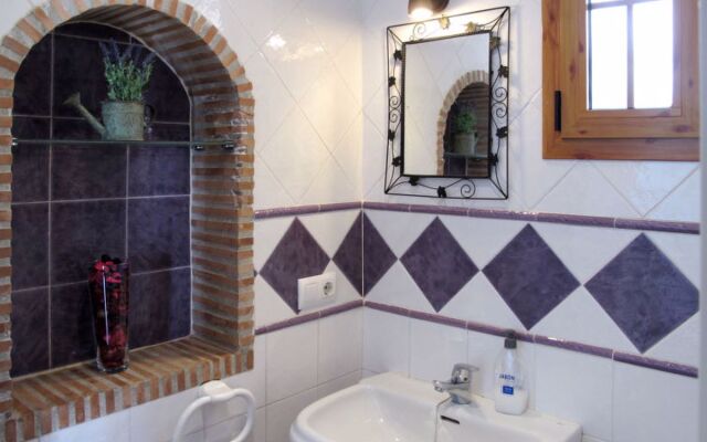 Tres Palmeras (FRG131)