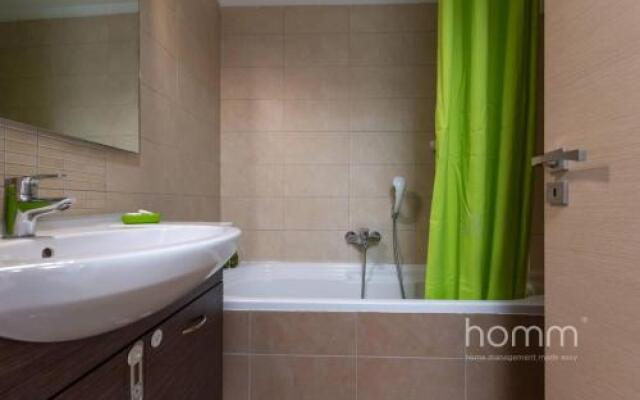 137m homm New Apartment with Acropolis View 7ppl