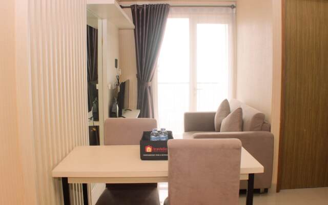 Cozy And Comfort Living 1Br At Oasis Cikarang Apartment