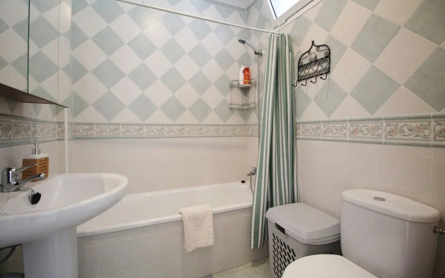 1061 Studio de la Torre