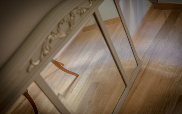 Breathtaking 4BD Apt 5min Walk to Duomo