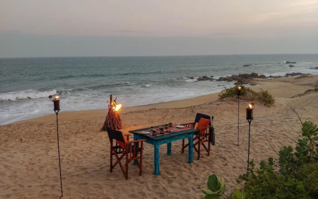 Back of Beyond Dune Camp - Yala