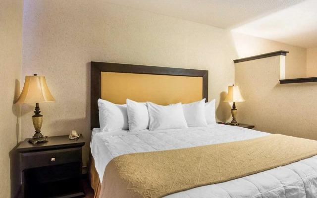 Quality Inn & Suites