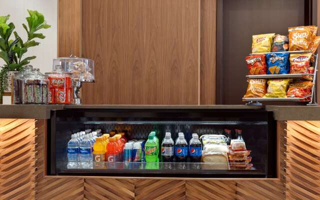 Hyatt Place Houston Downtown