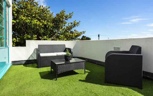 Twentieth Century B&B