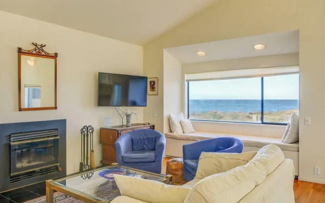 Neel Nirvana Deck W/ Bbq & Community Pool!