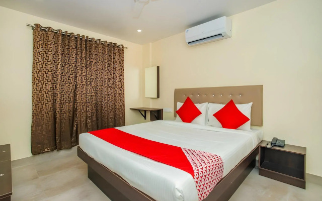 OYO Flagship 18680 Olivia Comforts