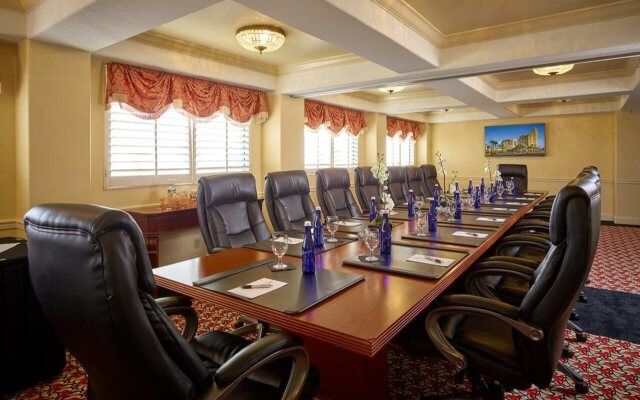 Plaza Resort & Spa