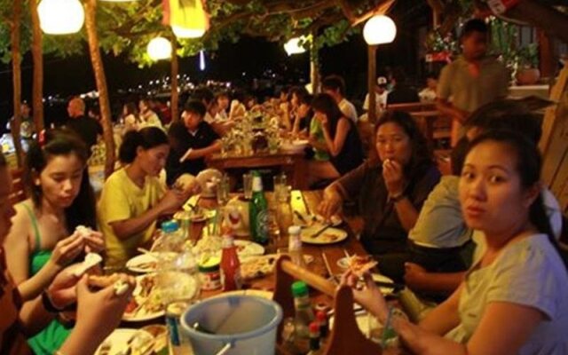 Tom Pizza Resort