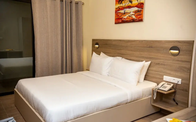 Silver Moon Hotel