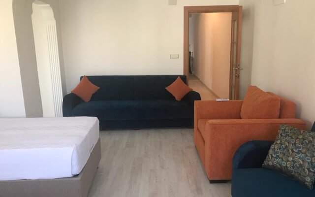 Infinity Amintas Apart