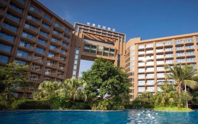 Royal Garden Hotel