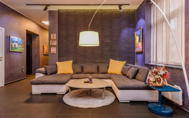 Champs-Élysées Sofia | 2-BDR, 2-BTHR Tsar Simeon Suite