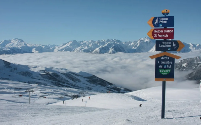 Casa Moho Saint-François-Longchamp 1450