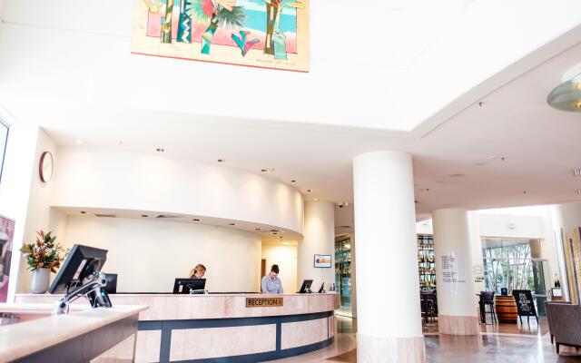 Crowne Plaza Surfers Paradise by IHG