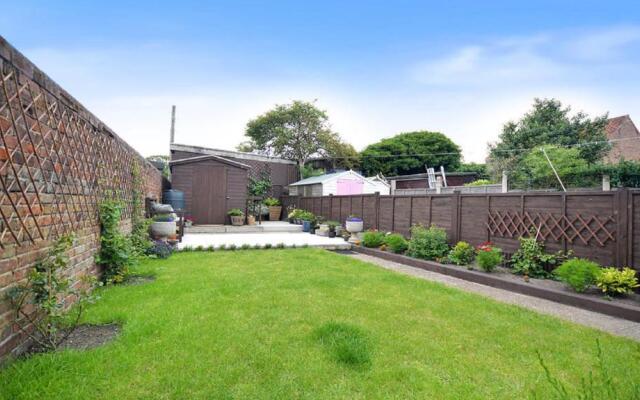 Seaside Snug – 2 bedroom home