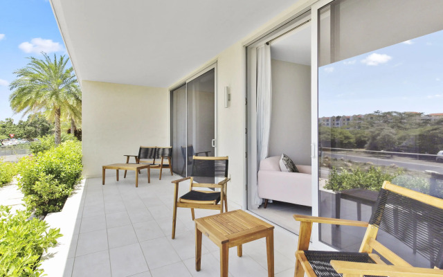 O Condominium Beachfront Residences