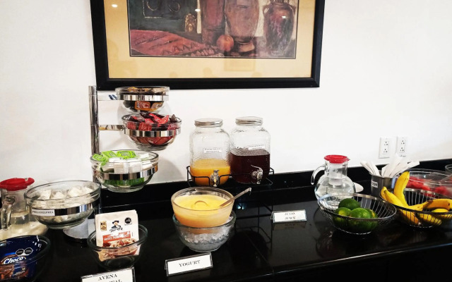 Microtel Inn & Suites by Wyndham Toluca