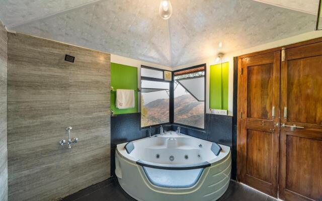 SaffronStays Verandah by the Valley