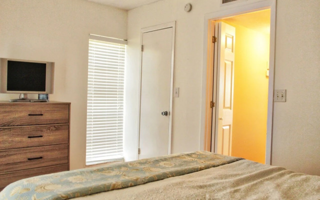 Premier Pass-a-grille Beachside Condo (108-14)