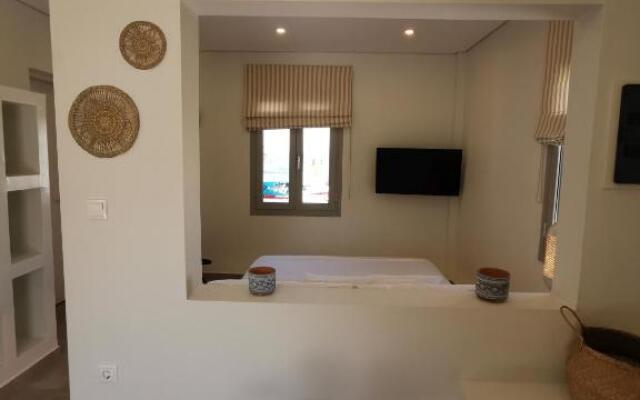 Laza Beach Inn