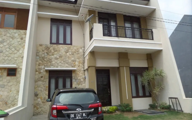 Villa Semeru 3