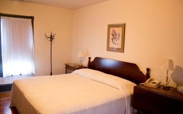 Golden Eagle Inn