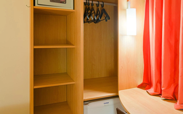 Ibis Canoas Shopping