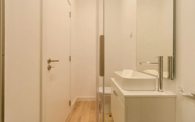 Downtown Studio Apartment F