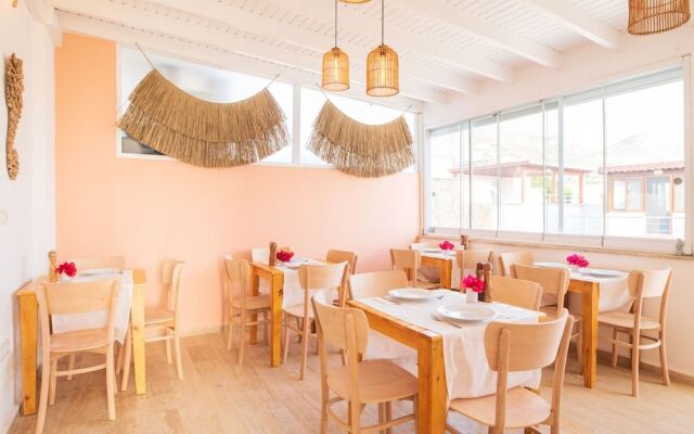 Mare Marin Boutique Hotel