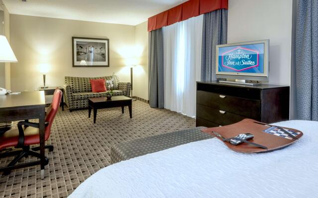 Hampton Inn & Suites Montgomery-Downtown