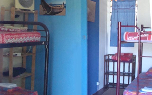 Pension Te Miti - Hostel