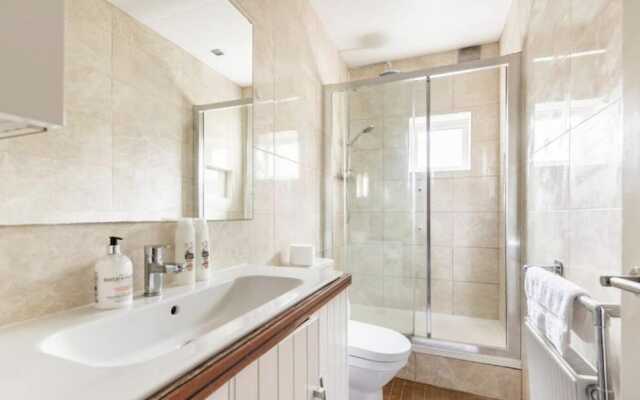 Charming 1-bed Apartment in London