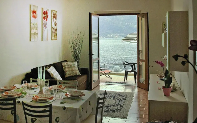 Apartment in Lezzeno by Lake Como's Serenity