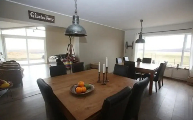 Glacier View Guesthouse