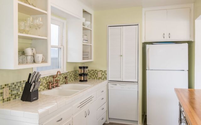 Weymouth Lane 3 Bedroom Beach Home