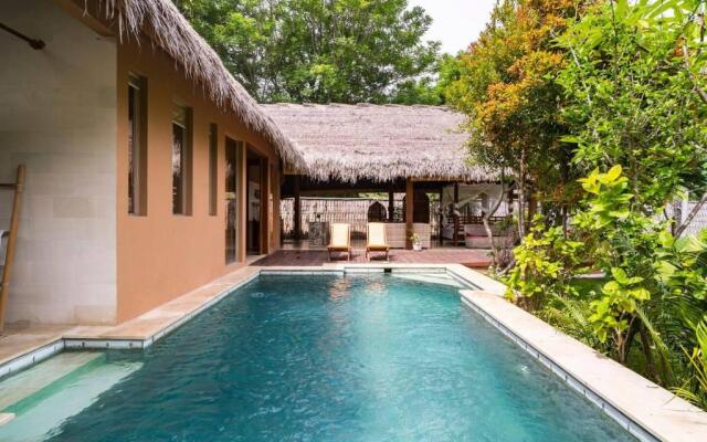 Estate-like Luxury Pool Villa in Gili Air