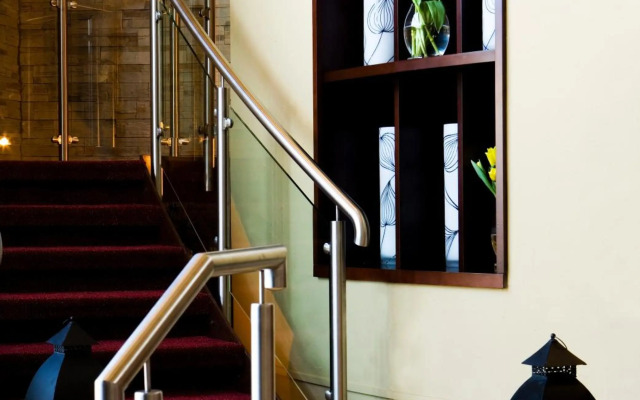 Farmers Kitchen Hotel