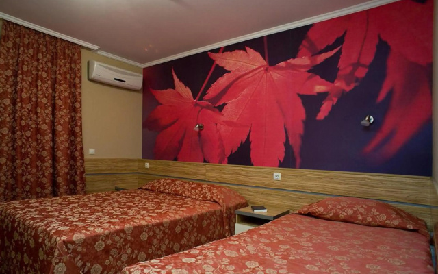 California Hotel