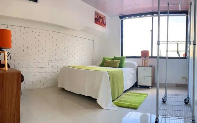 Room-cozy Private Room in El Malecón, Sa