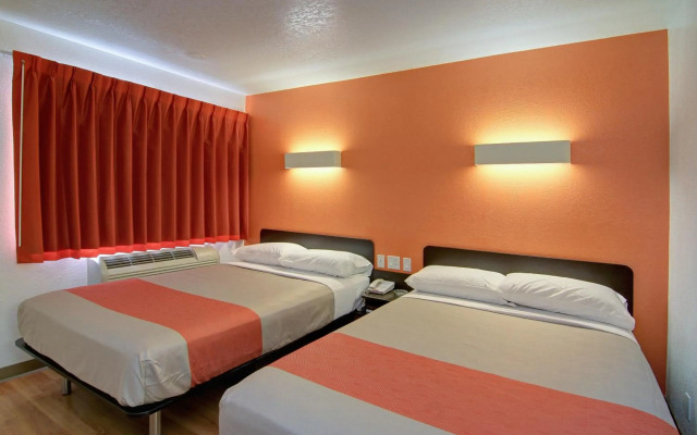 Motel 6 Old town Scottsdale/Fashion Square