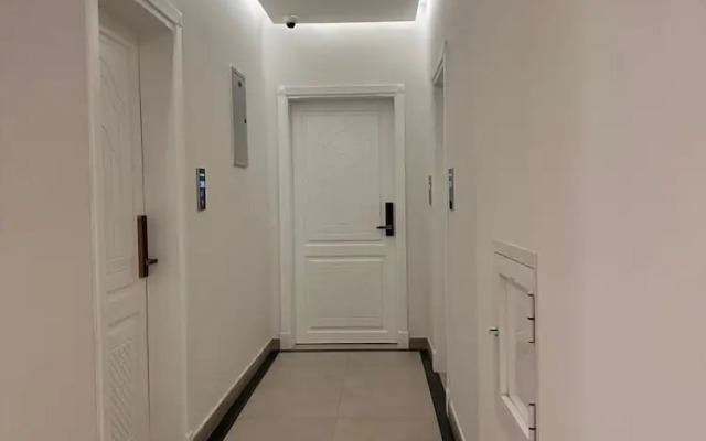 4 Guys Hotels