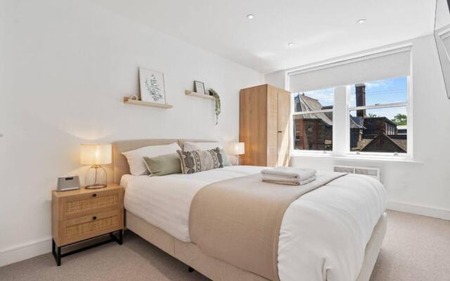 Host Apartments Lark Lane Hideaway