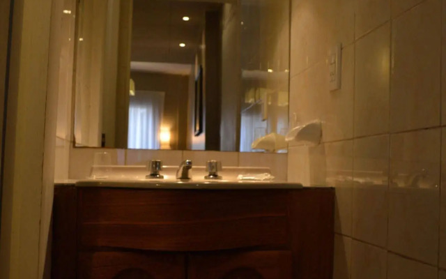 Hotel Petit