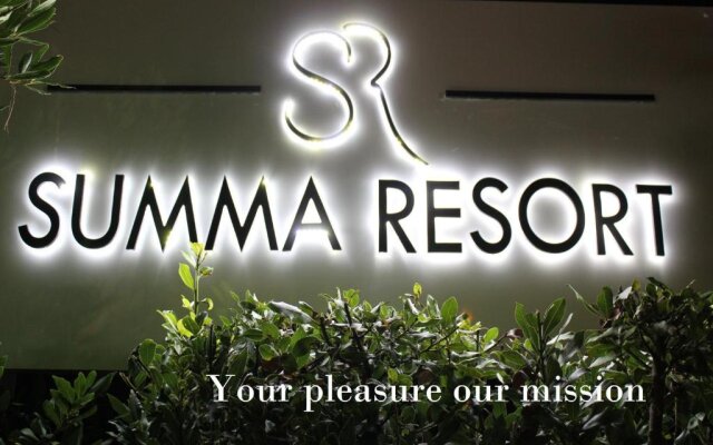Summa Resort