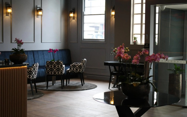 Mrs Banks Boutique Hotel