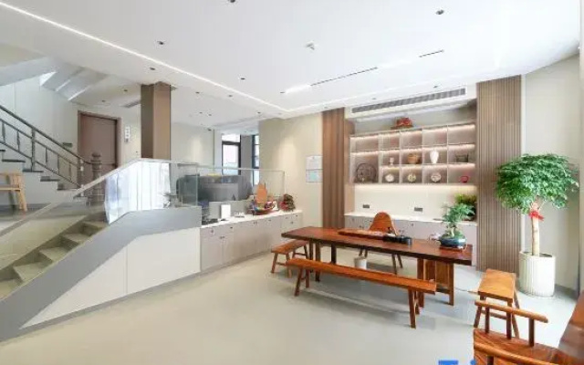 Xiangshan Youjian Homestay