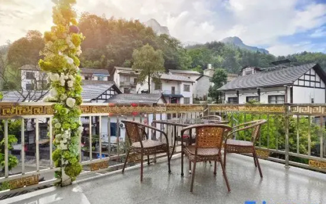 Zhangjiajie Yanqige Inn (Wulingyuan Branch)